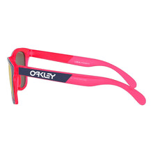 Load image into Gallery viewer, Oakley Frogskins Crystalline Collection (A) Sunglasses

